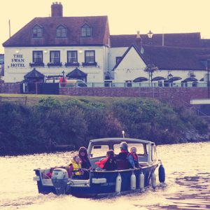 skippered boat hire on the upton-upon-severn