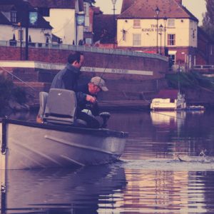small boat hire on the upton upon severn